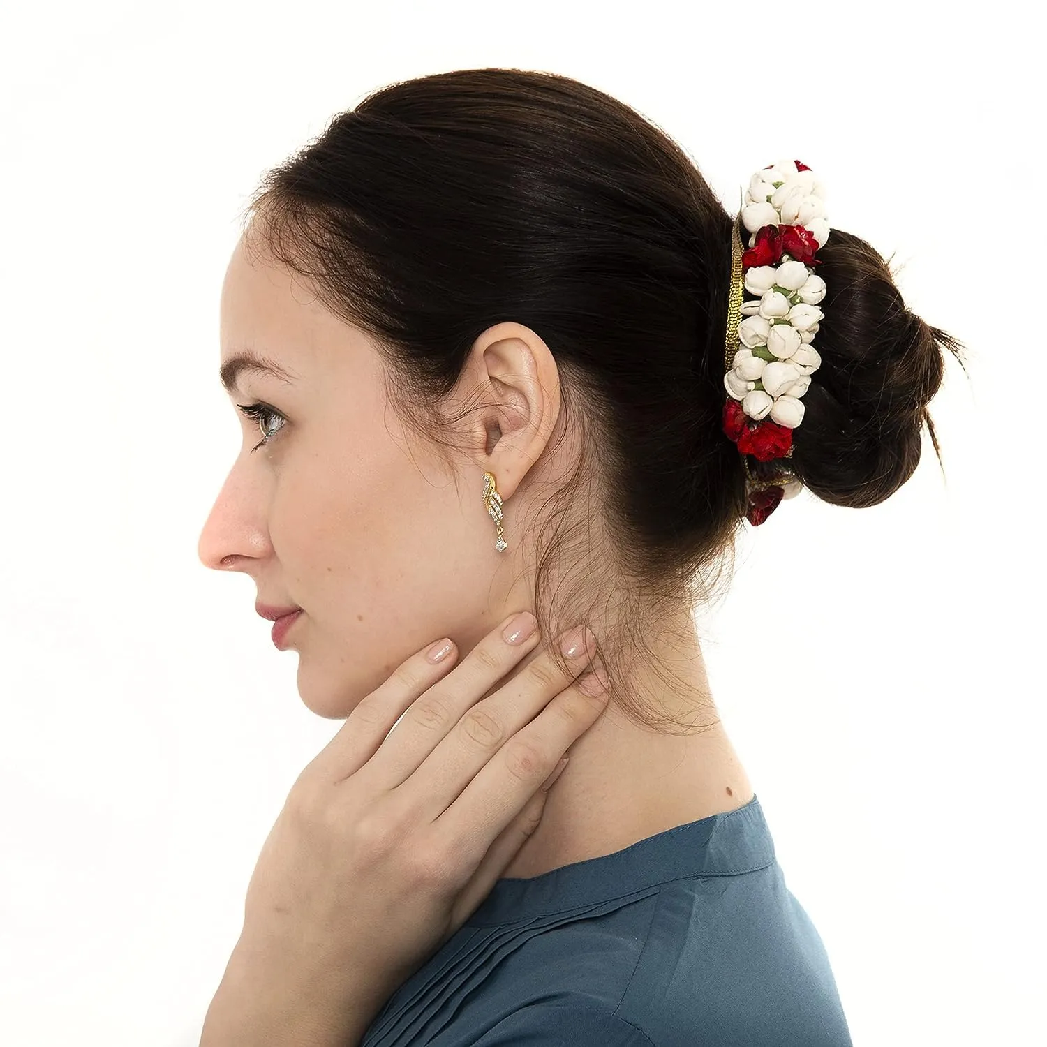 Artificial Jasmine Mogra and Rose Flower Hair Gajra, Garland Juda Decoration Phool Gazra, Indian Traditional Hair Flowers & Accessory, Artificial Flower Gajra for Womens (Free Size)