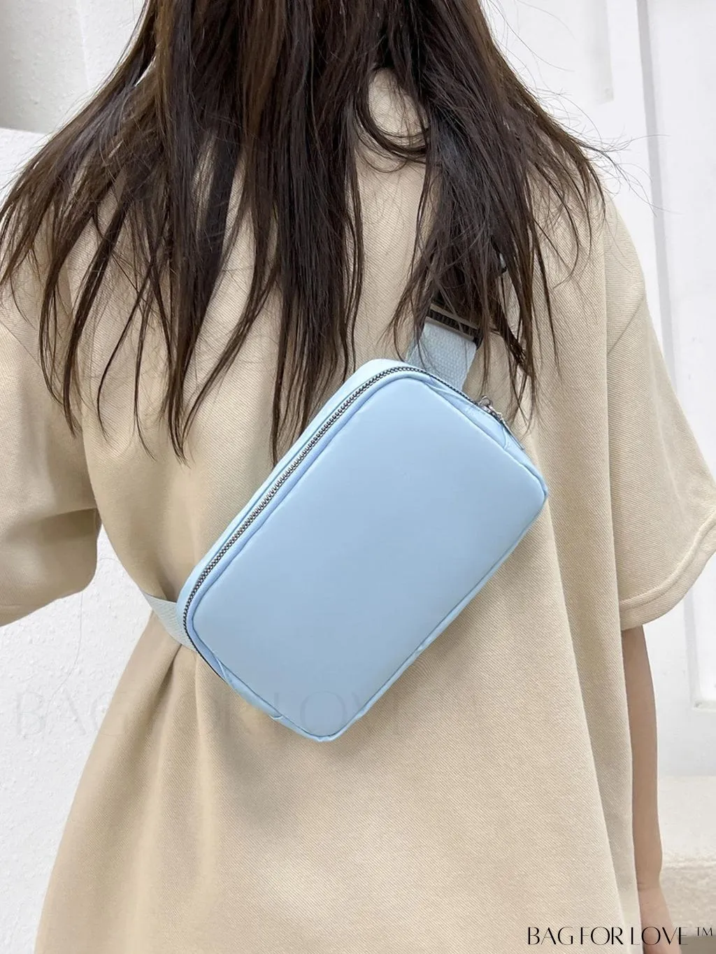 BagForLove - Compact Fanny Pack: Zipper Closure and Minimalist Release Buckle