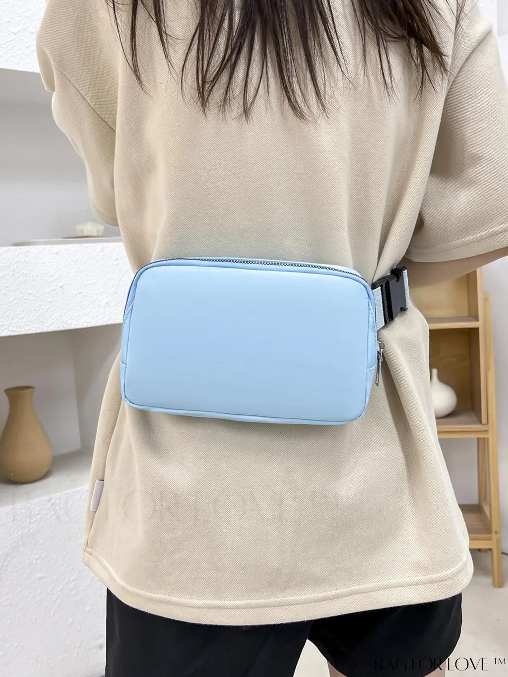 BagForLove - Compact Fanny Pack: Zipper Closure and Minimalist Release Buckle
