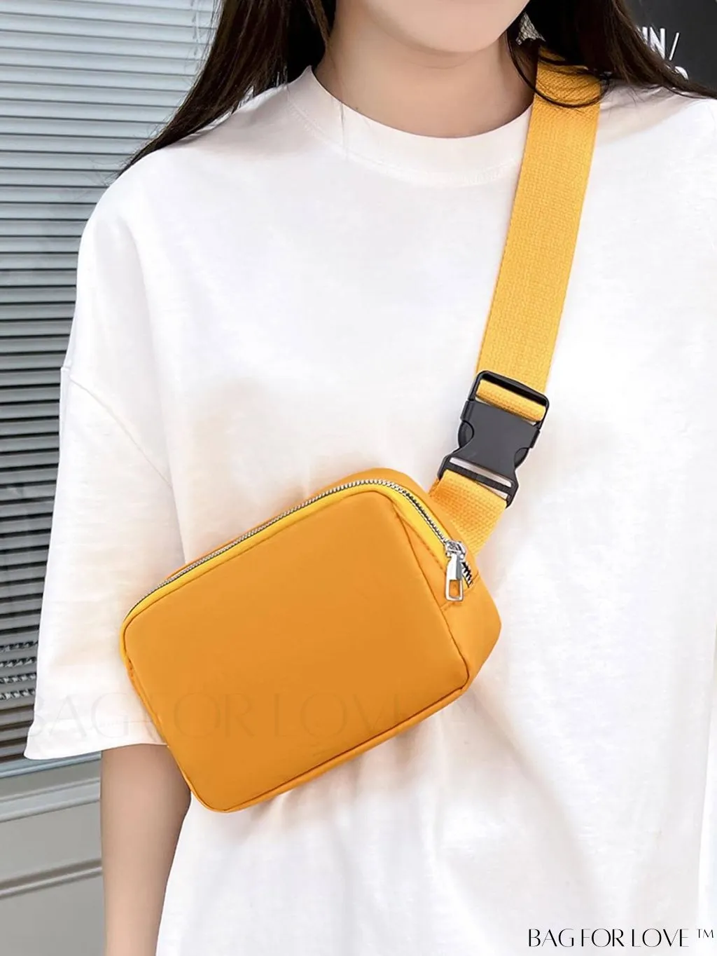 BagForLove - Compact Fanny Pack: Zipper Closure and Minimalist Release Buckle