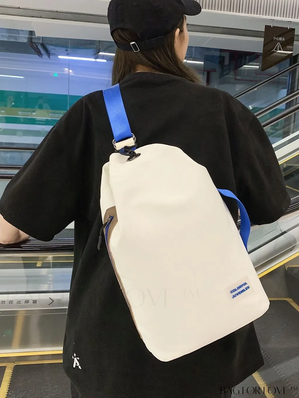 BagForLove - Stylish Unisex Chest Bag: Zippered, Spacious, Waterproof - Perfect for Casual Everyday Use!