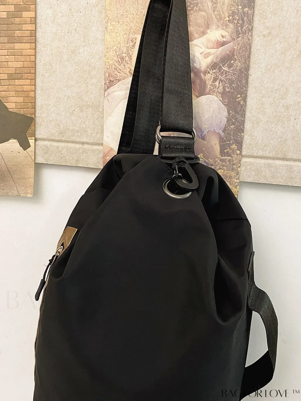BagForLove - Stylish Unisex Chest Bag: Zippered, Spacious, Waterproof - Perfect for Casual Everyday Use!