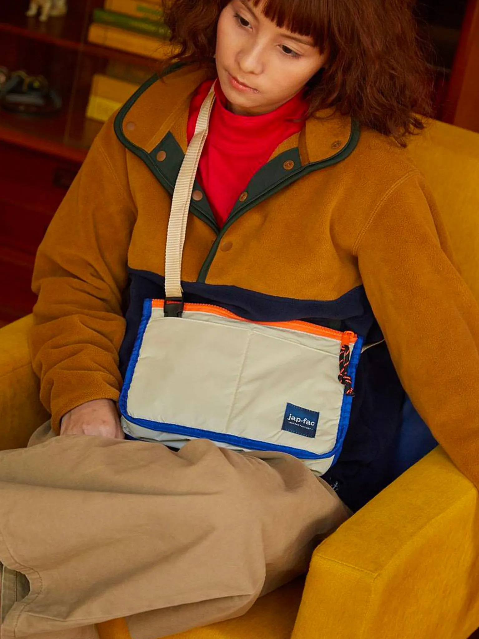 Candy Nylon Bag - Cream & Blue