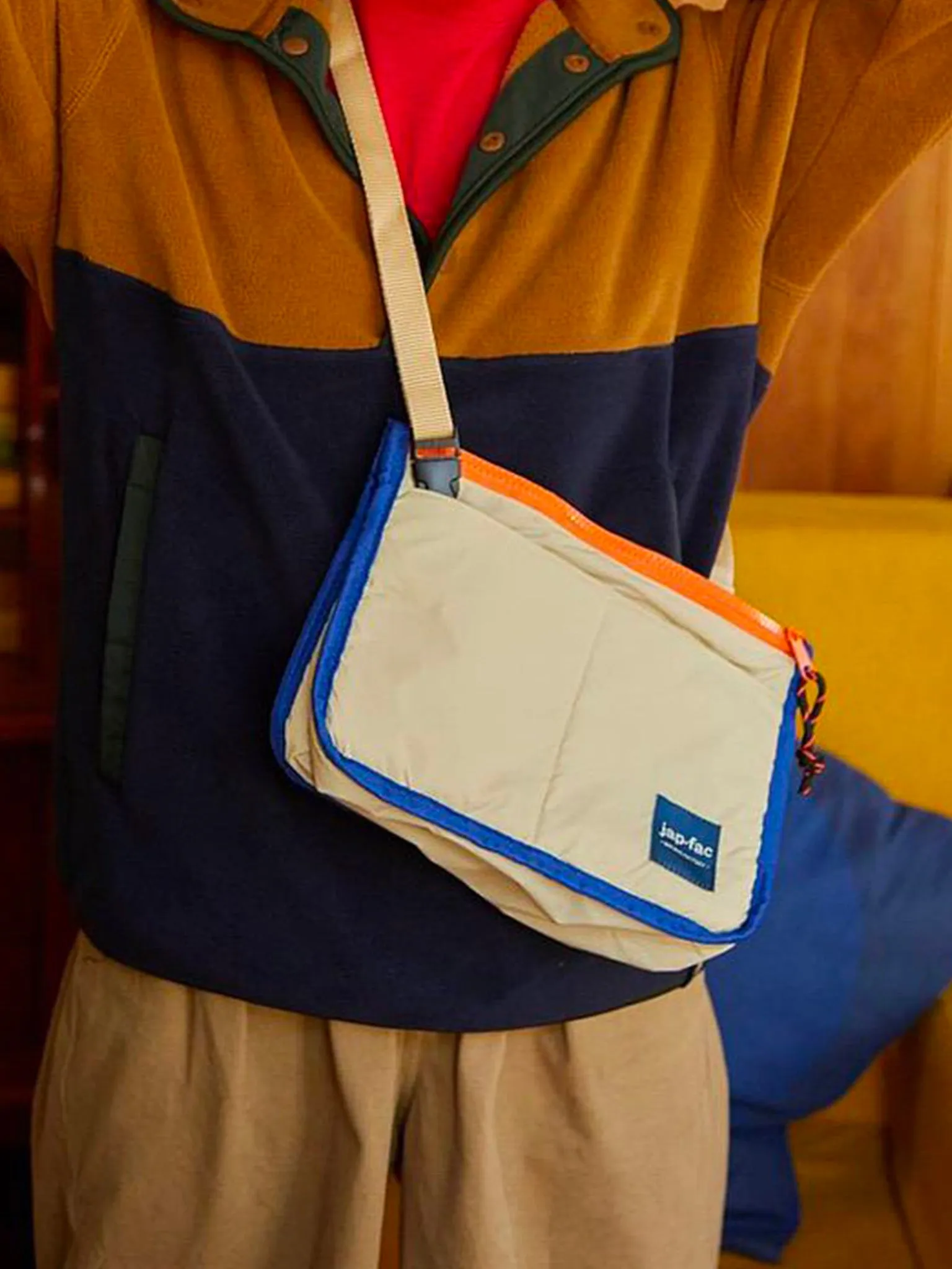 Candy Nylon Bag - Cream & Blue