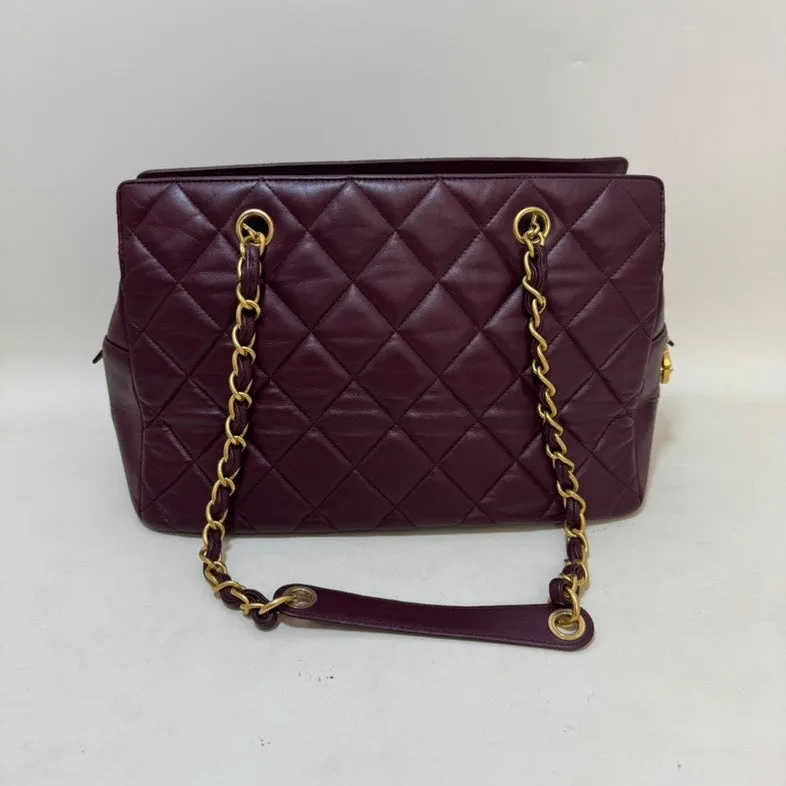 Chanel Quilted Leather Tote Bag in Burgundy