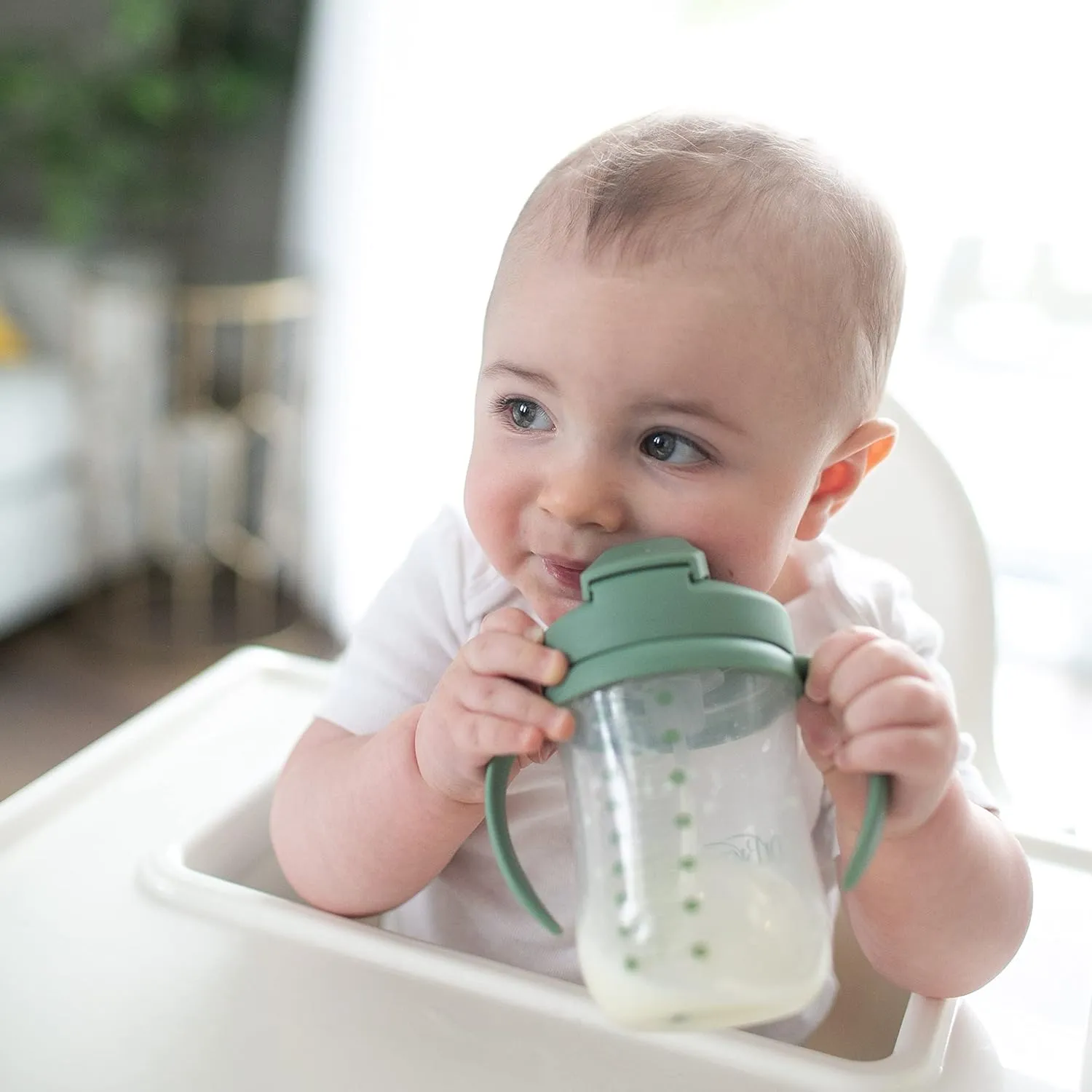 Dr. Brown's Milestones, Baby's First Straw Cup Sippy Cup with Straw, 6m , 9oz/270ml, 2 Pack, Coral & Olive Green, BPA Free