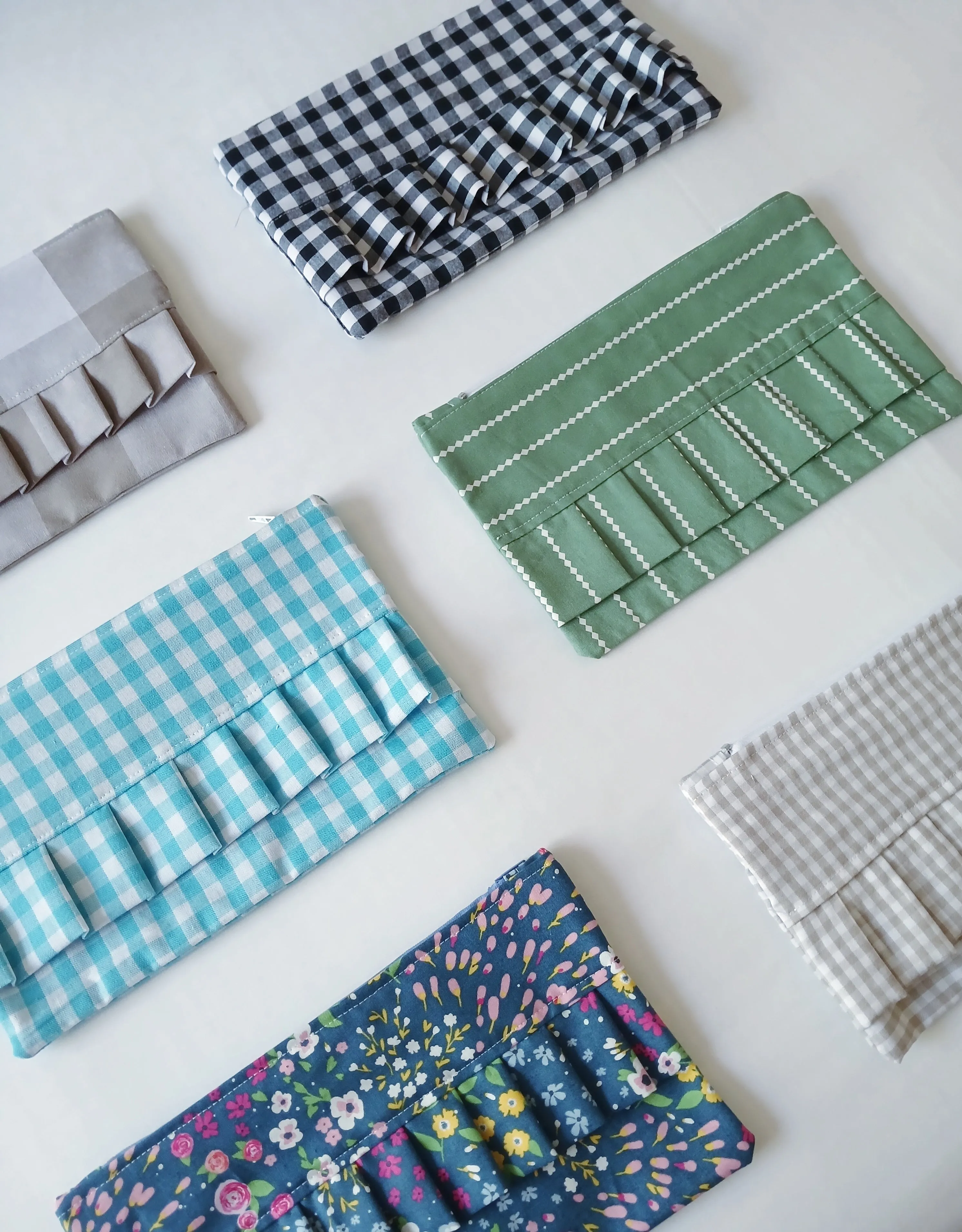 Frilled Zip Bags - Large