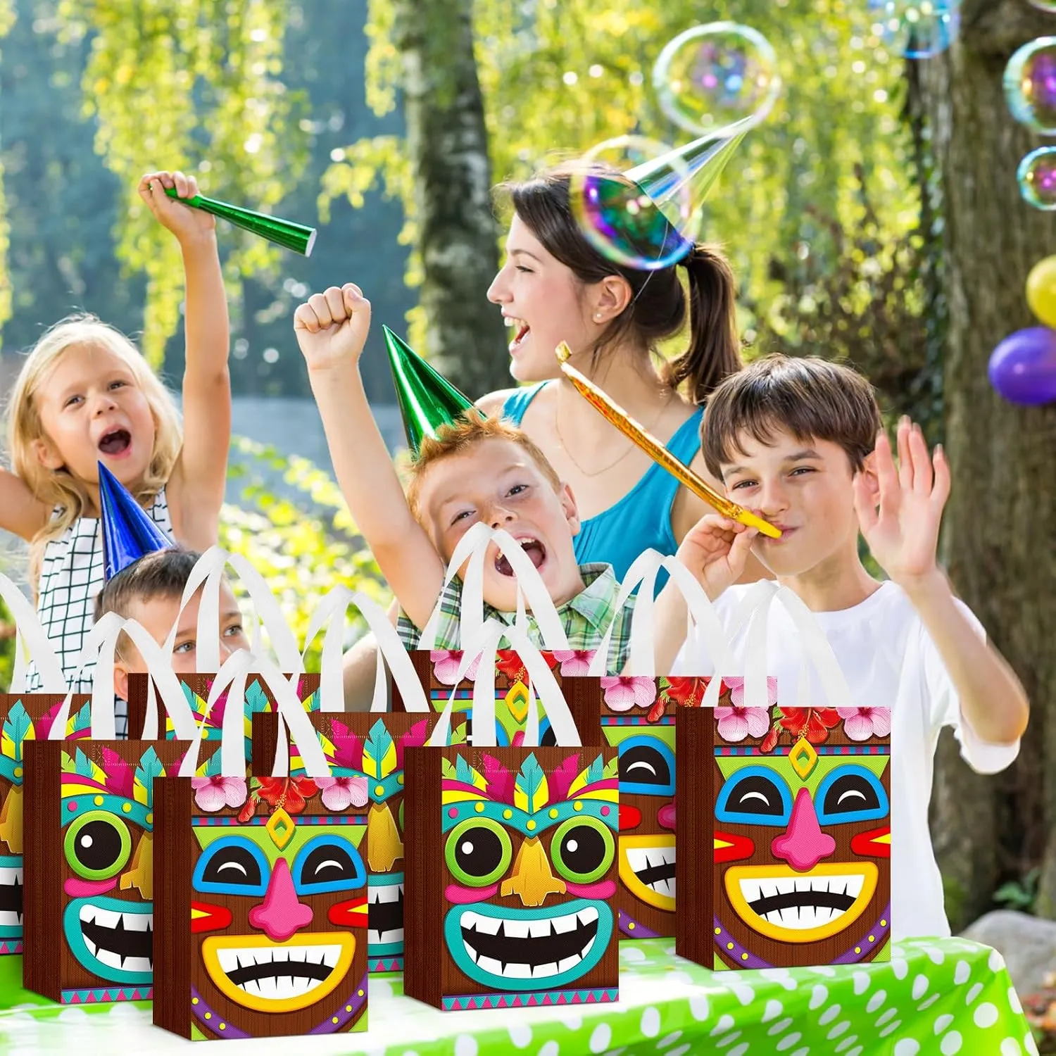 Locmeo 24 Pcs Hawaiian Aloha Tiki Luau Bags Reusable Non Woven Gift Bags with Handles Summer Tiki Luau Treat for Aloha Festival Hawaiian Party Supplies