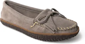 Minnetonka Women's Kilty Tread