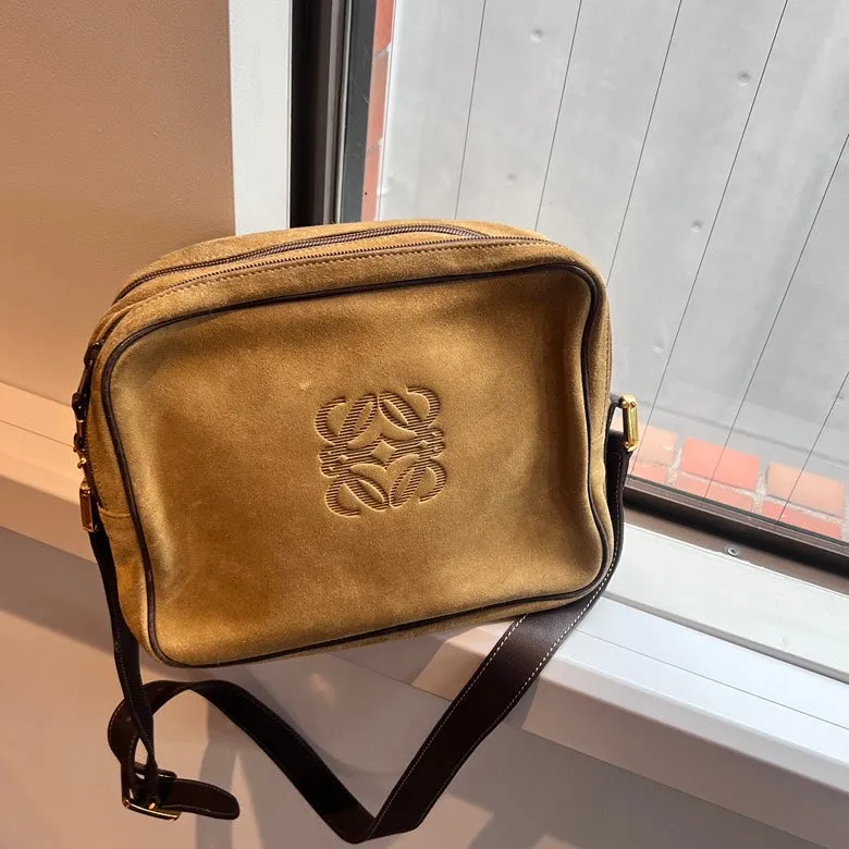 Preloved LOEWE Suede & Leather Crossbody Bag AF150 Camel