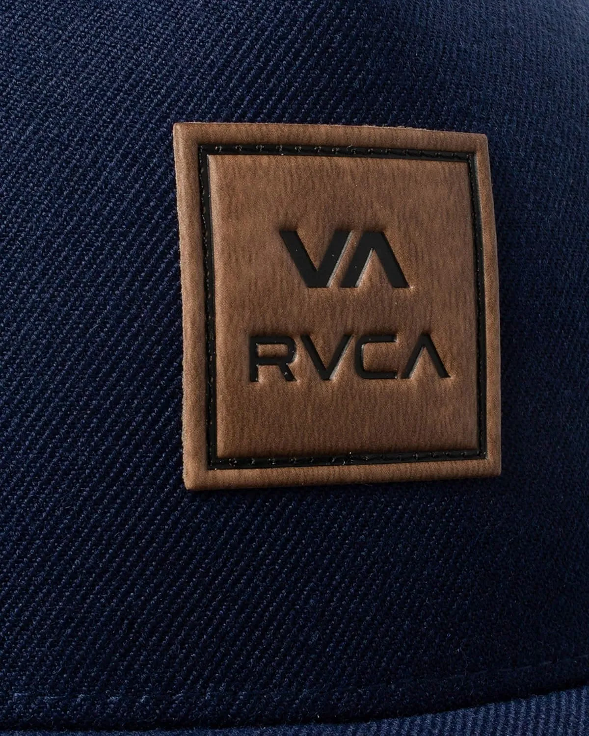 RVCA Men's Curved Brim Trucker Hat, Structured Hat with Curved Bill, Adjustable Snapback Closure