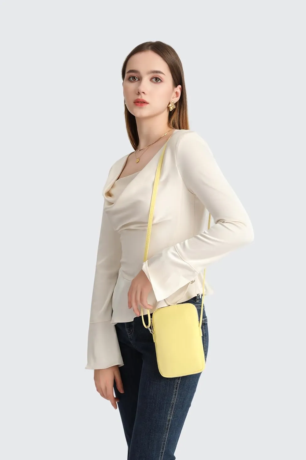 Small Crossbody Purse Zipper Cell Phone Bag Mini Shoulder Purse Wallet Smart Phone Wallet with Credit Card Solts