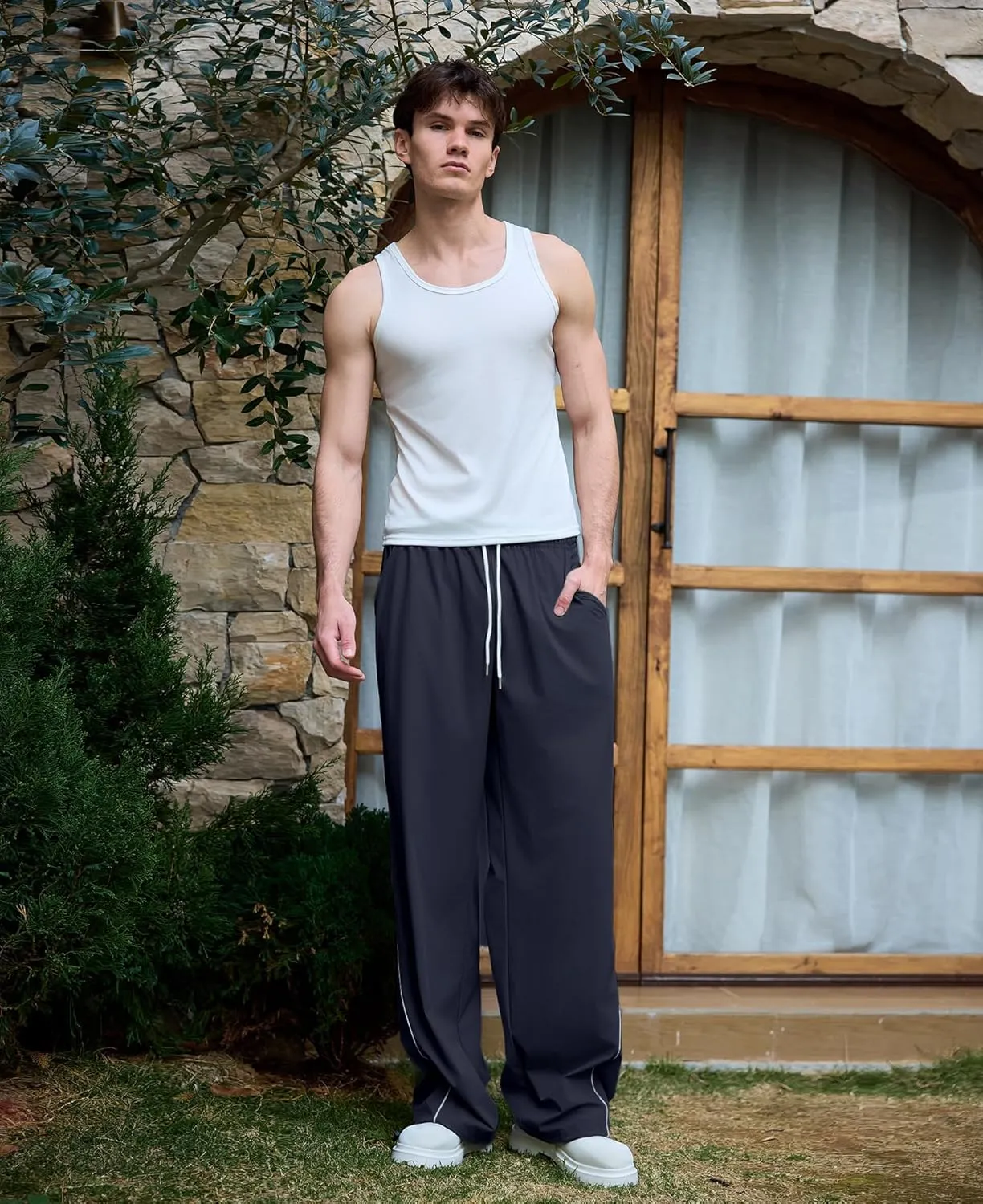 Susclude Mens Baggy Sweatpants Wide Leg Y2k Elastic Waist Track Pants Vintage Summer Vacation Casual Pants 2025 Streetwear
