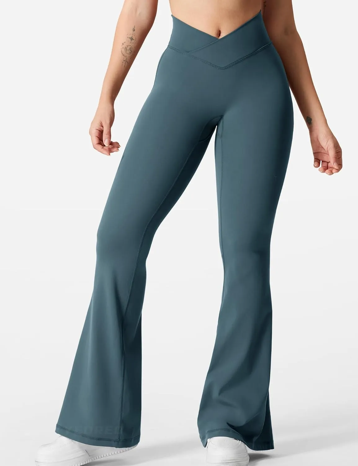 YEOREO Kalie Flare Scrunch Leggings for Women V Cross Waist Bell Bottom Yoga Pants Tummy Control Bootcut Workout Leggings