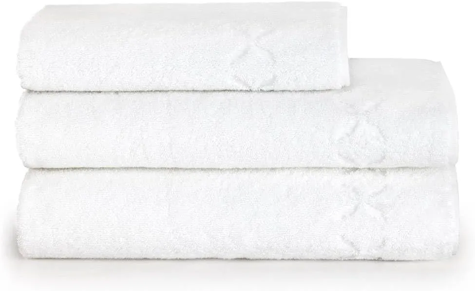 Yves Delorme Nature Towels - Luxury Bed Accessory - Fashionable and Functional