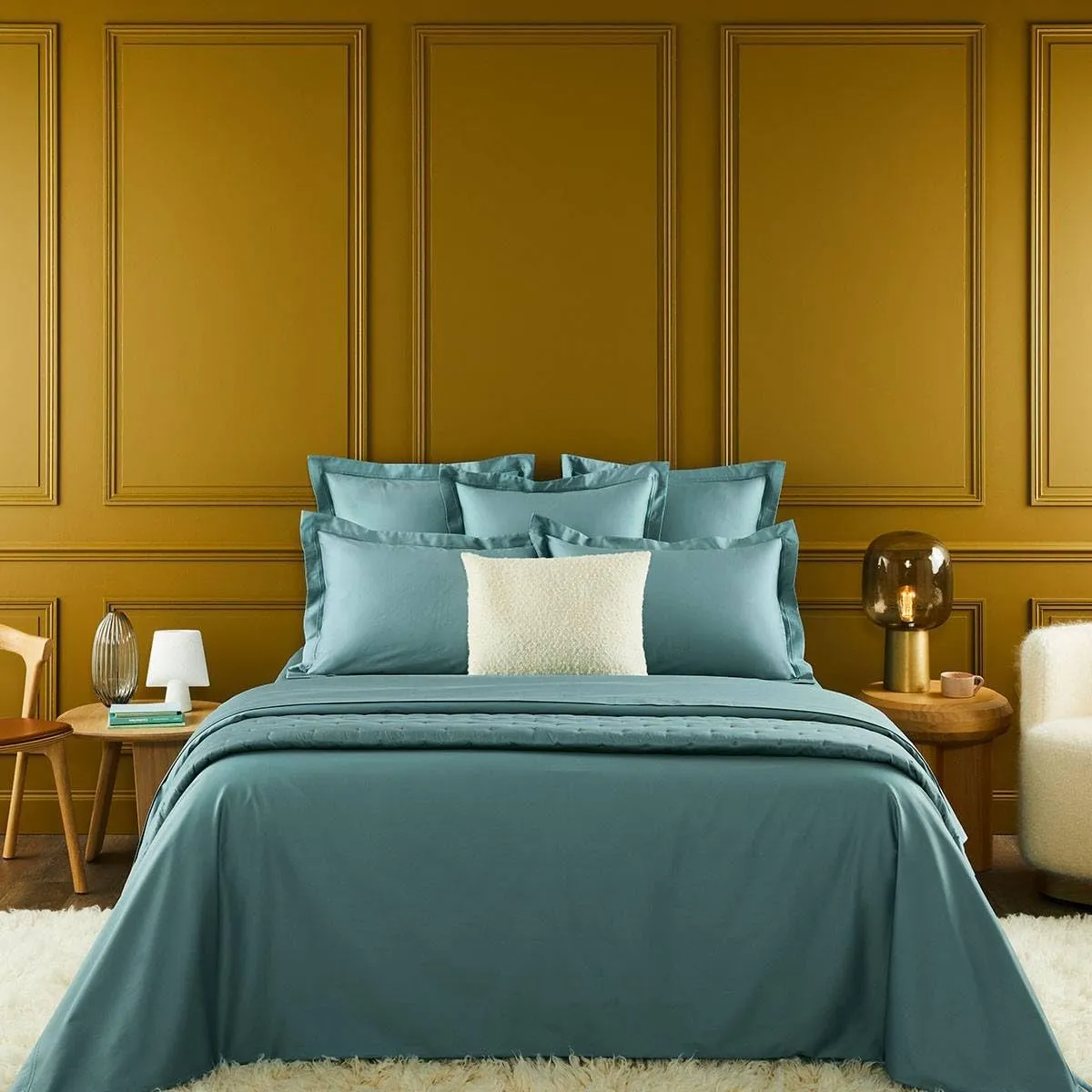 Yves Delorme Triomphe Duvet Cover - Luxury Bed Accessory - Fashionable and Functional
