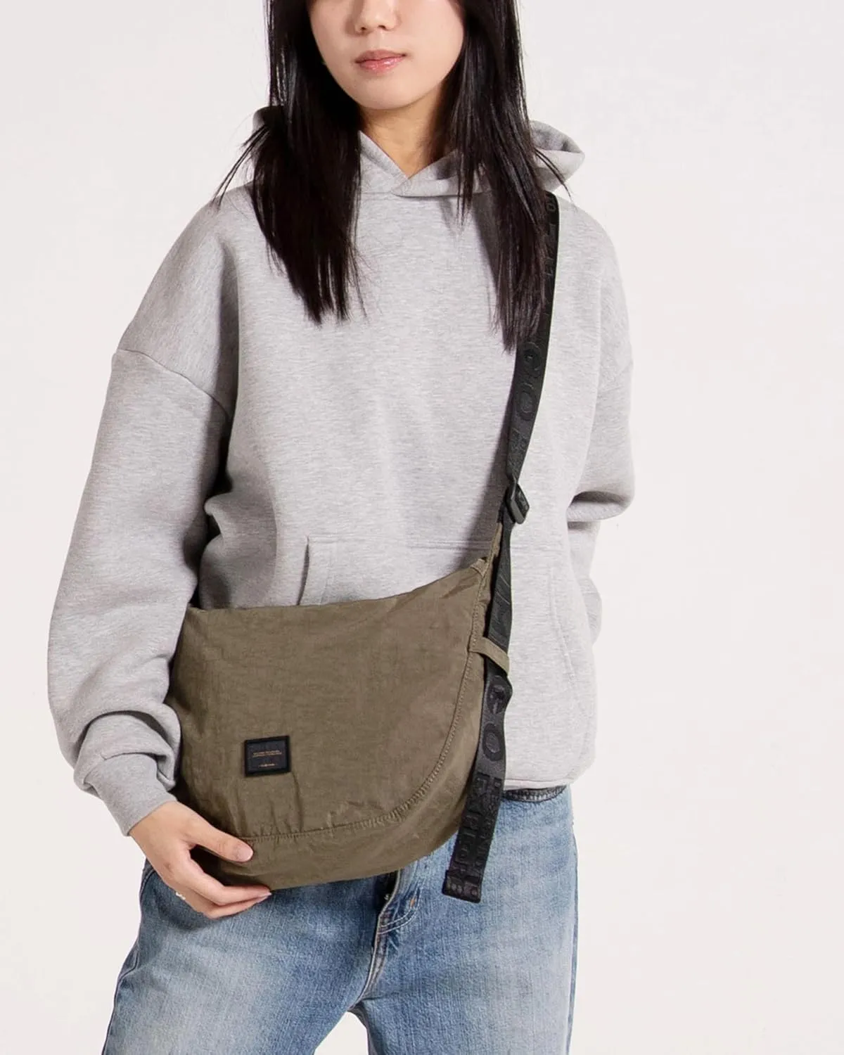 ZIMEGO Classic Crescent Crossbody Bag - Everyday Essential Travel Hobo Bag